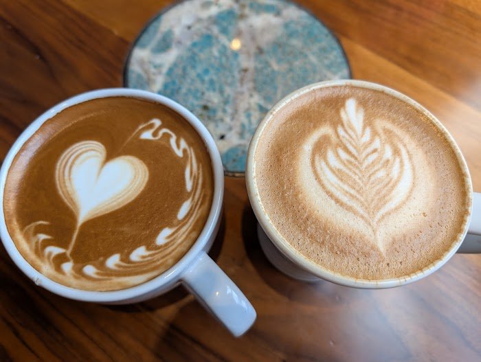 Orange留学狗的深夜续命神器，Urth Caffe Orange一口咖啡直捅心窝