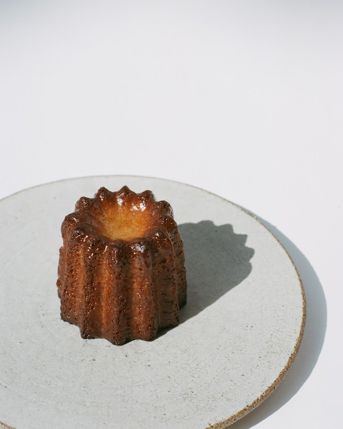 咬一口La Cabra Bakery的豆蔻卷，新York的课业焦虑全化成甜蜜酥脆！