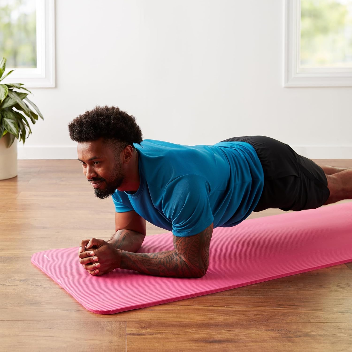 加厚瑜伽健身垫带携带带 留学生宿舍铺开舒展释放异乡压力