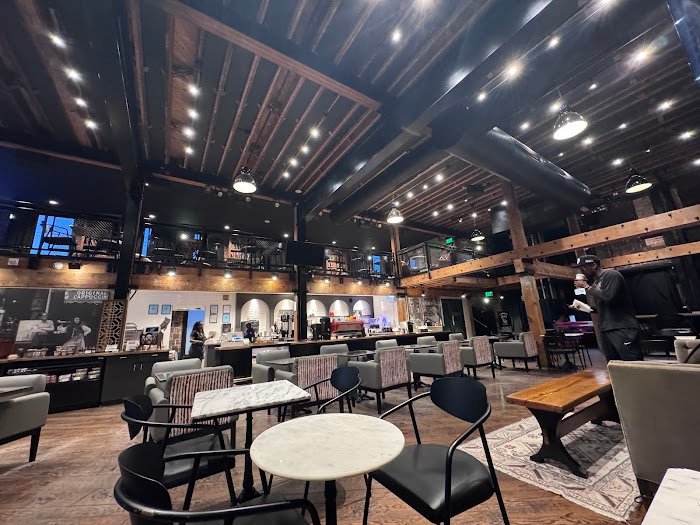 德克萨斯州休斯顿的留学生崩溃夜，The Coffee House at West End一杯丝滑竟化作续命神器！